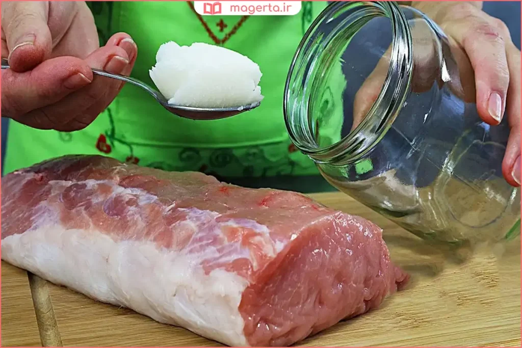 نگهداری گوشت قورمه در ظرف شیشه‌ای دربسته