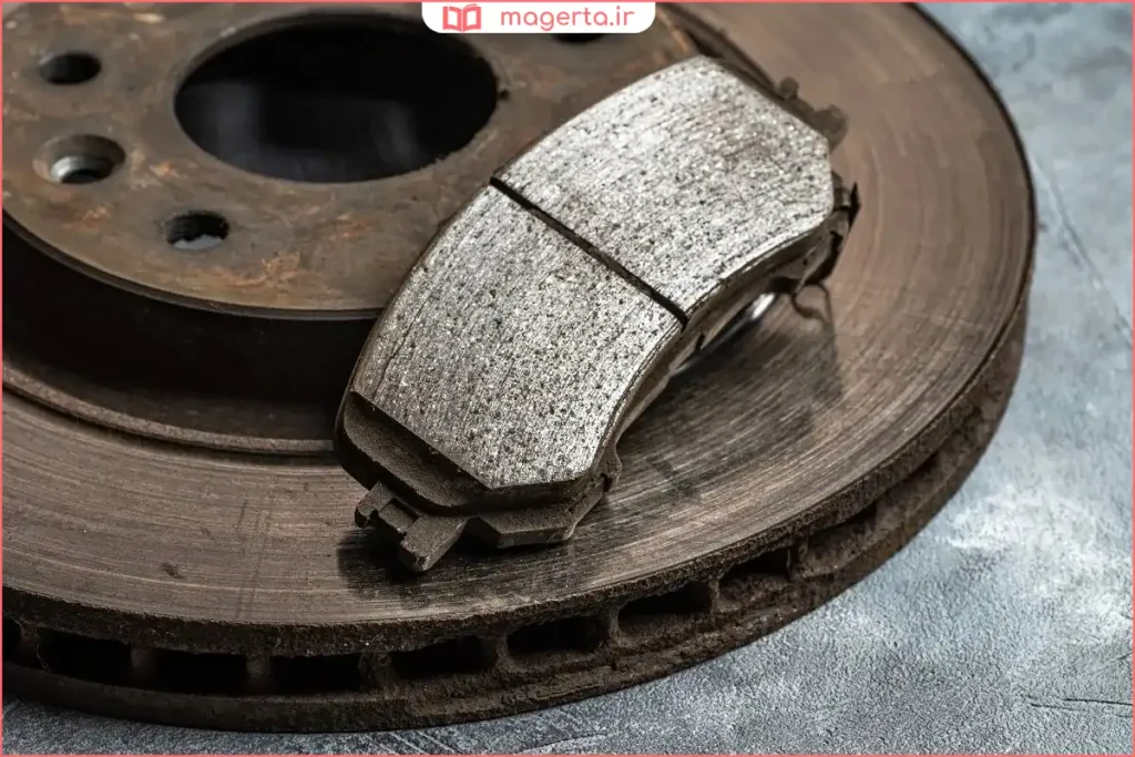 بررسی ضخامت لنت ترمز خودرو از داخل رینگ چرخ