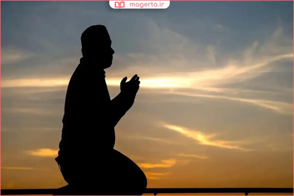 خواندن زیارت عاشورا در محیط آرام و معنوی