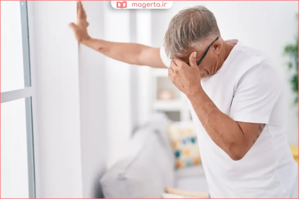 احساس سیاهی رفتن چشم‌ها موقع بلند شدن سریع