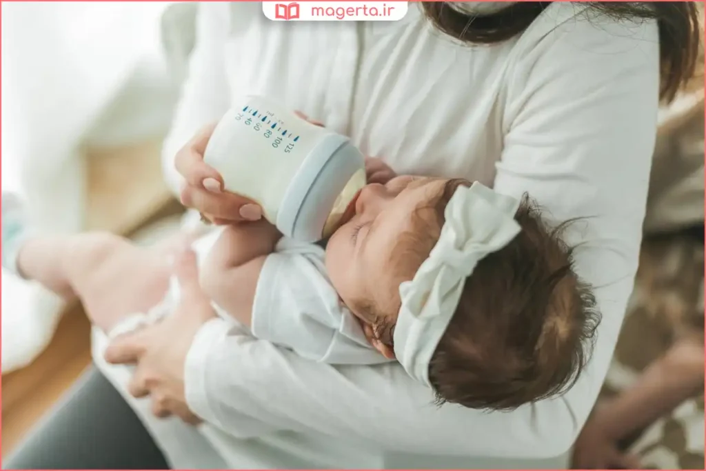 سوراخ ریز سرشیشه نوزاد که مانع جریان شیر شده