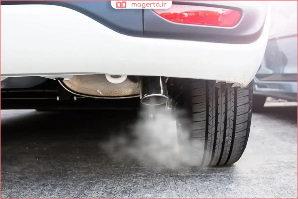 چکه کردن آب از لوله اگزوز ماشین هنگام استارت سرد