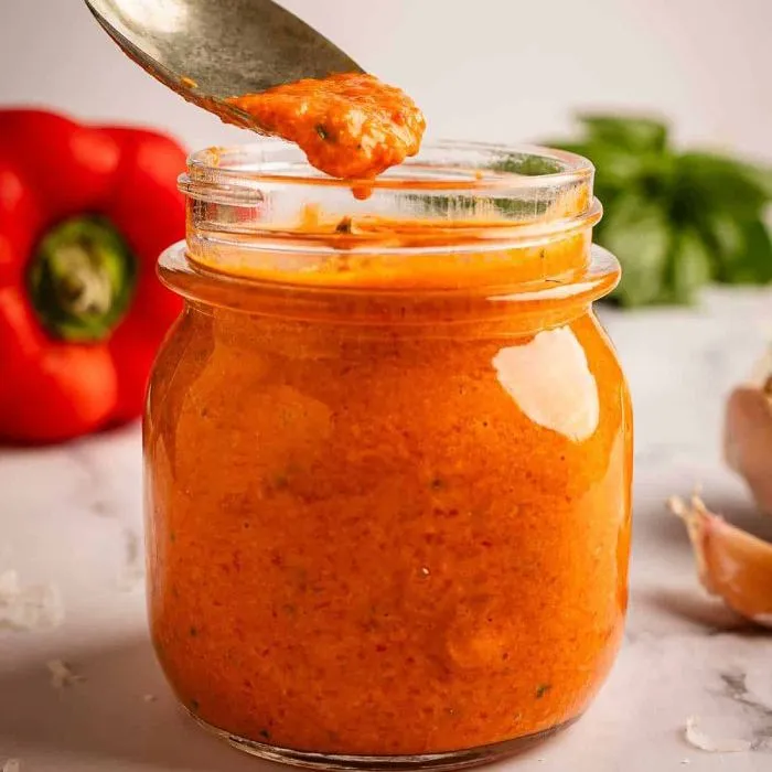 سس گوجه فرنگی و فلفل کبابی