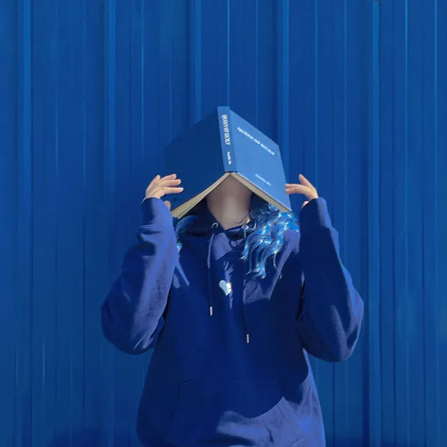 عکس پروفایل هنری زنانه