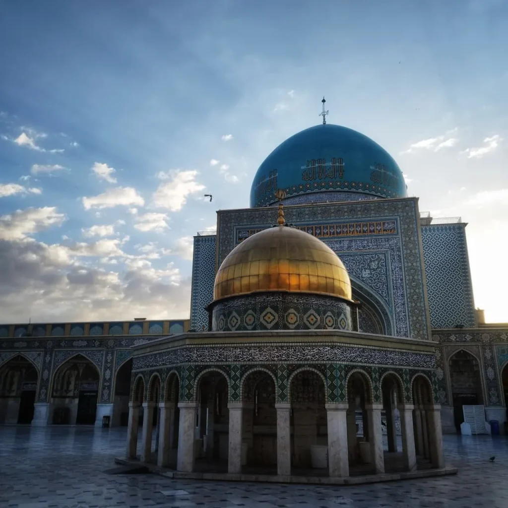 متن کوتاه و خاص برای امام رضا