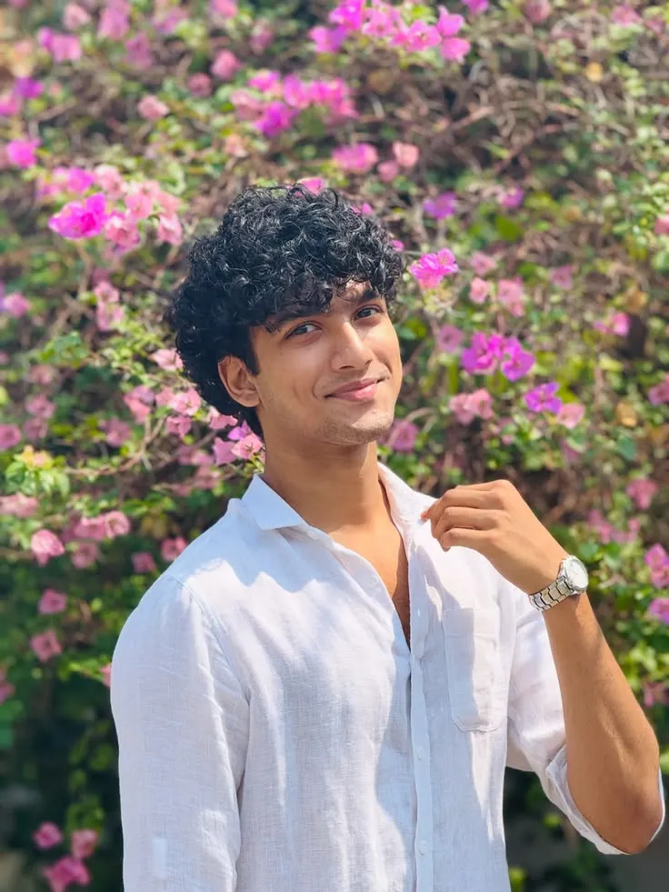 عکس پروفایل پسرانه مورد پسند دخترها