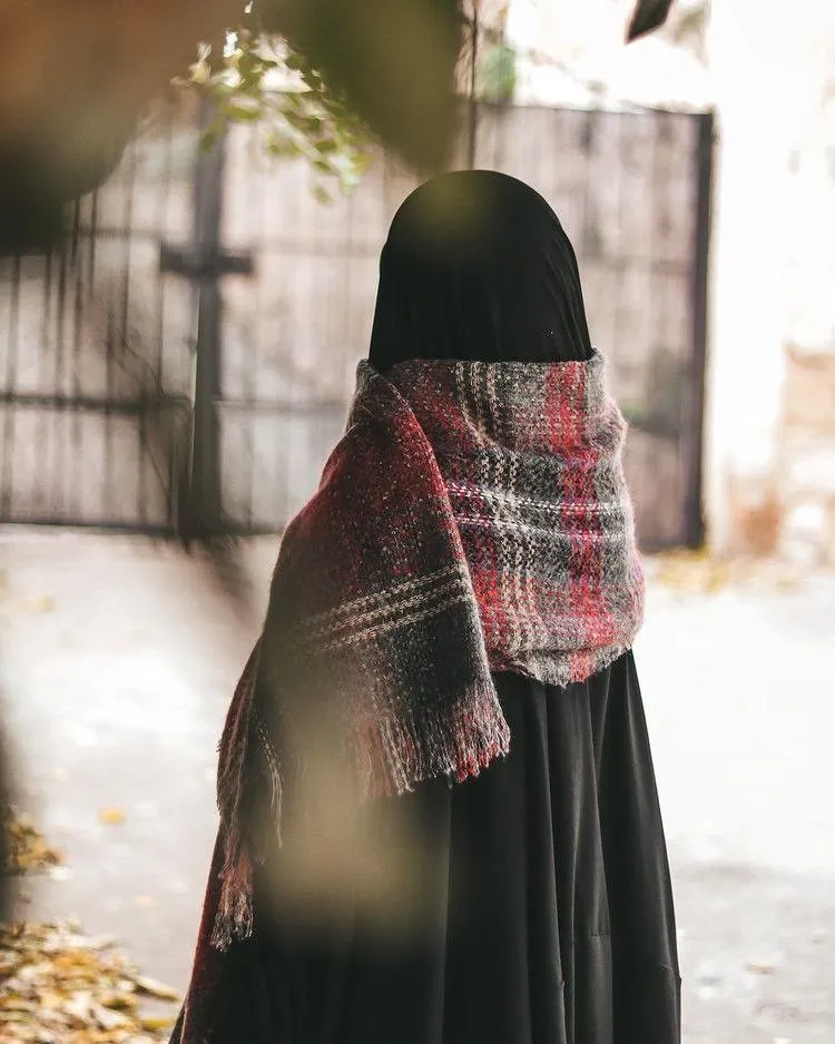 عکس پروفایل دختر چادری جذاب