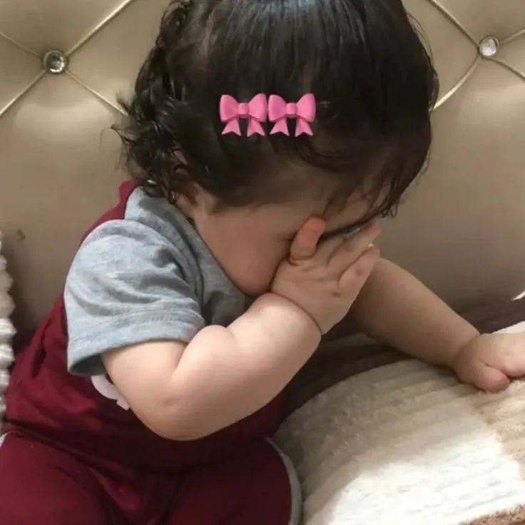 عکس پروفایل بچه گانه بامزه رنگارنگ
