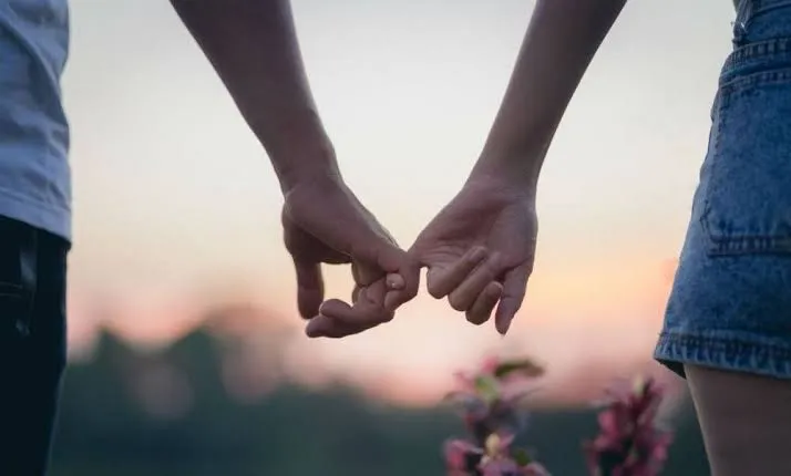 پیام رمانتیک برای همسر