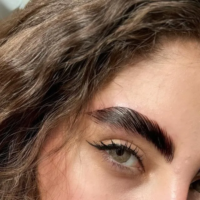 عکس پروفایل چشم و ابرو
