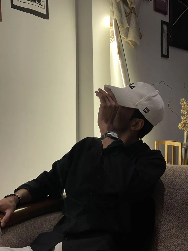 عکس پروفایل بدون چهره فیک پسرانه