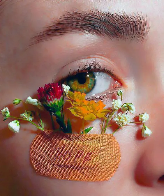 عکس پروفایل چشم رنگی دختر