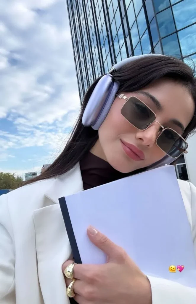 عکس پروفایل شاد انرژی مثبت