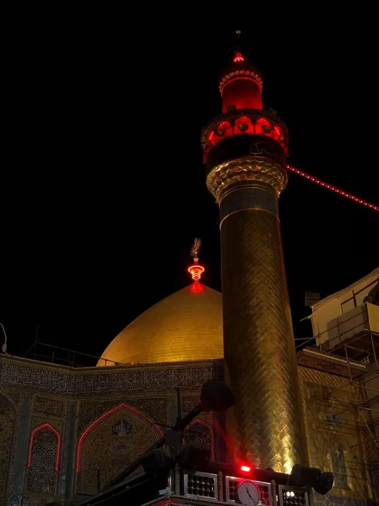 عکس حرم امام حسین در شب