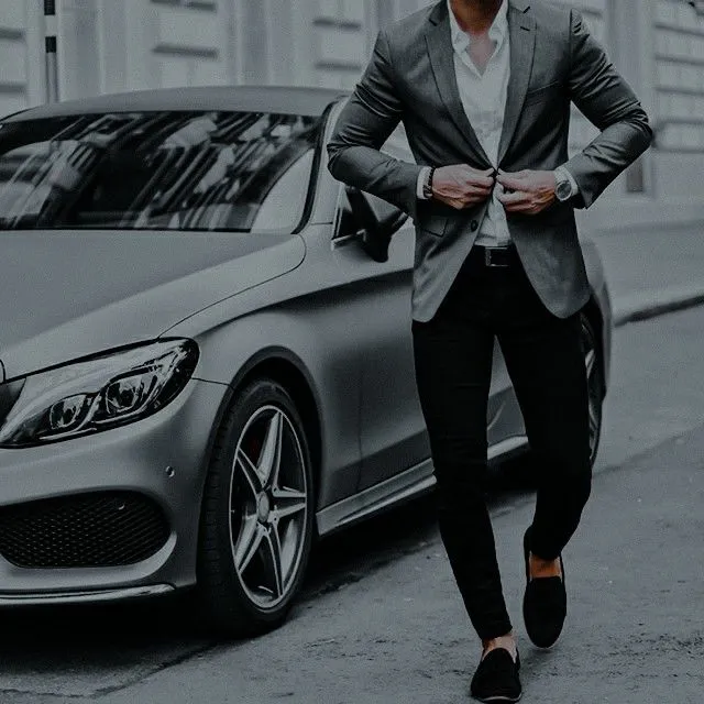 عکس پروفایل پسرانه لاکچری برای افراد باکلاس
