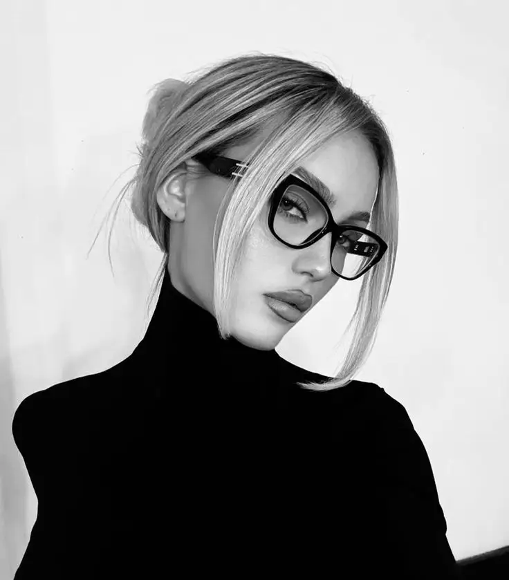 عکس دخترونه برای استوری اینستا