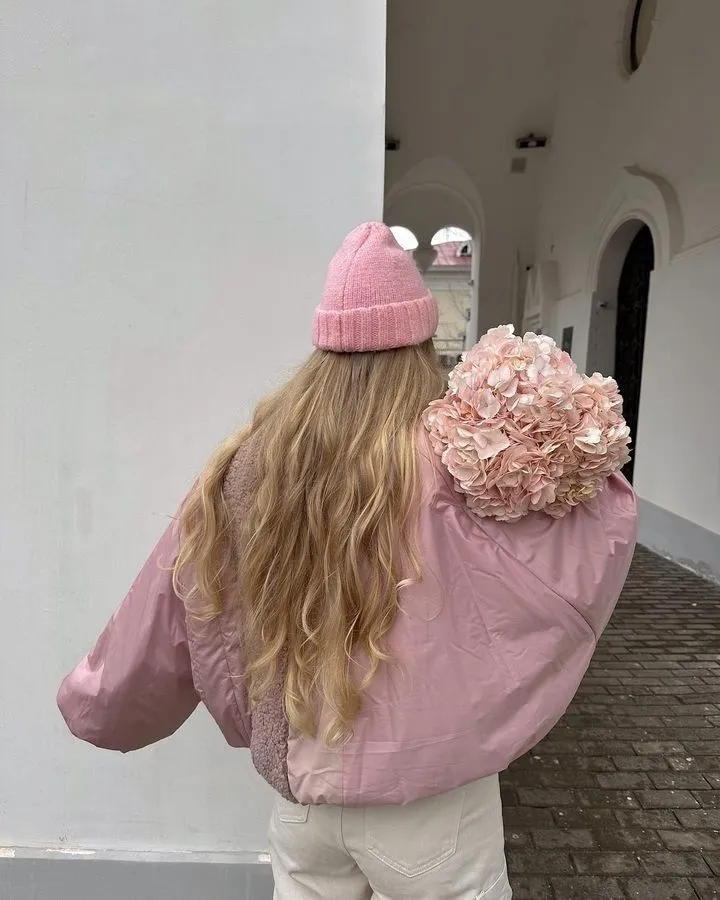 عکس پروفایل صورتی دخترانه