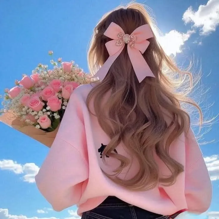 عکس پروفایل صورتی سفید