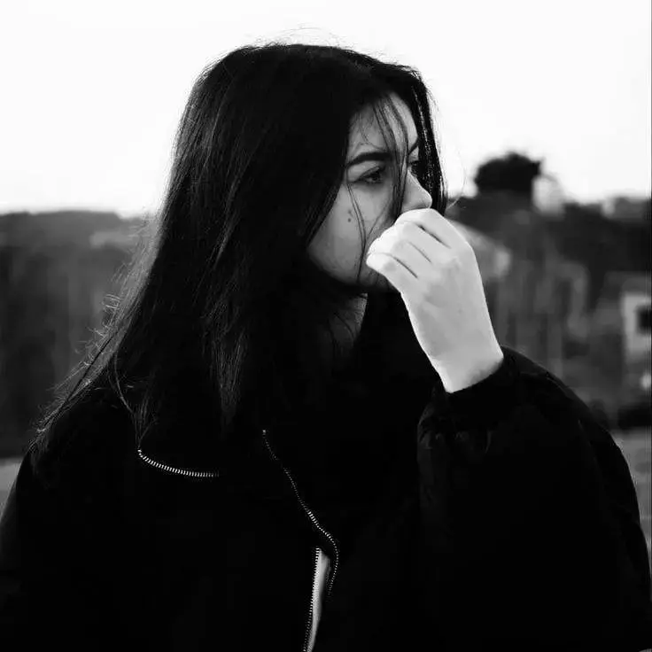 عکس پروفایل دخترونه ناراحت و سنگین