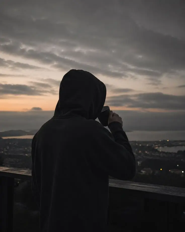 عکس پروفایل پسرانه غمگین دارک