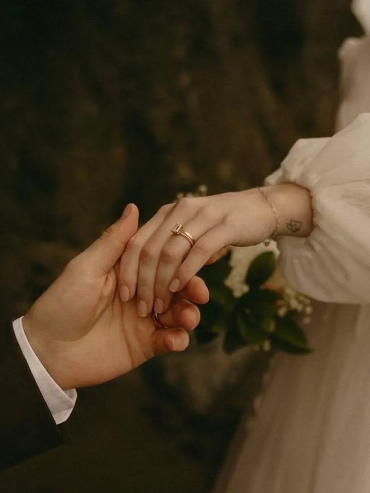 عکس پروفایل حاصل عشق ما
