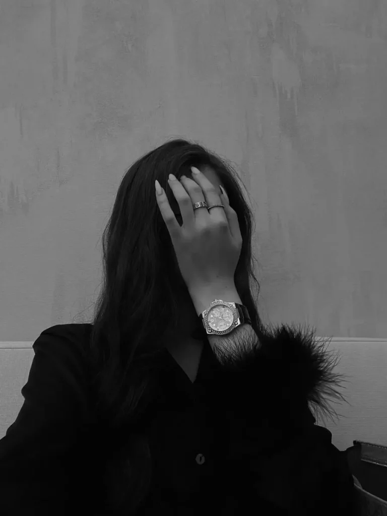 عکس پروفایل شیک باکلاس زنانه