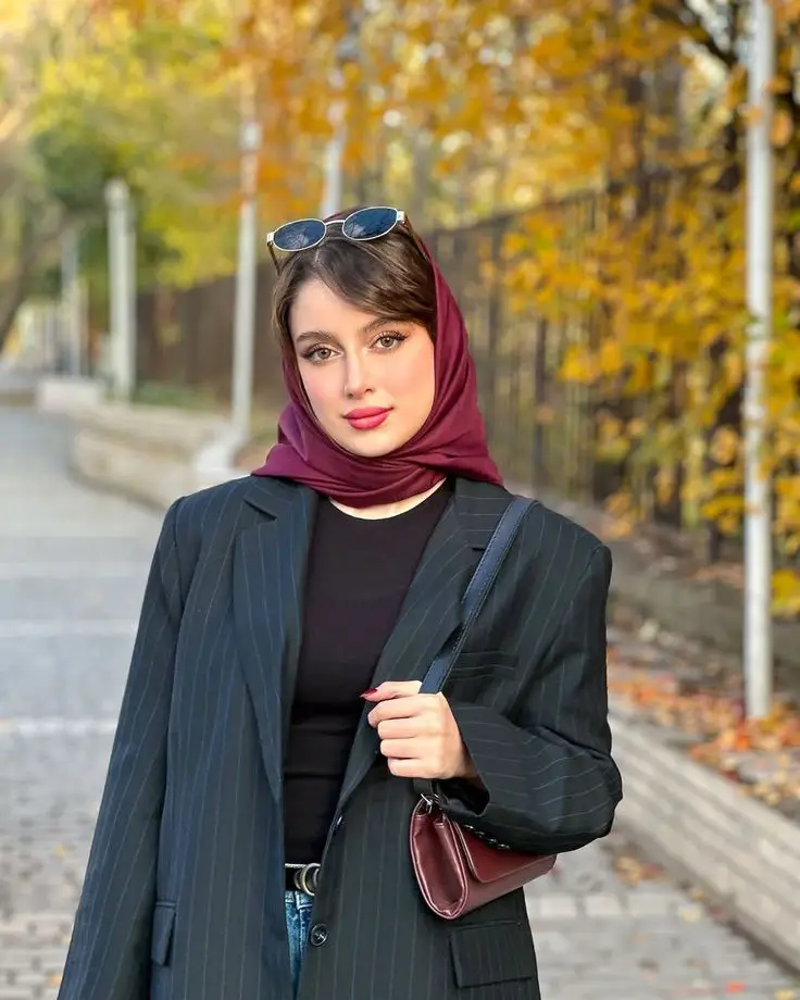 پروفایل زنانه لاکچری