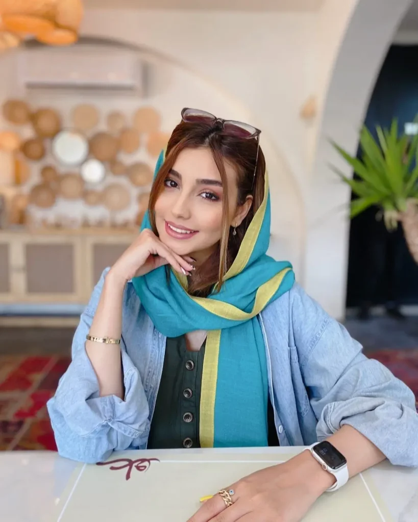 عکس پروفایل زنانه شیک برای اینستاگرام
