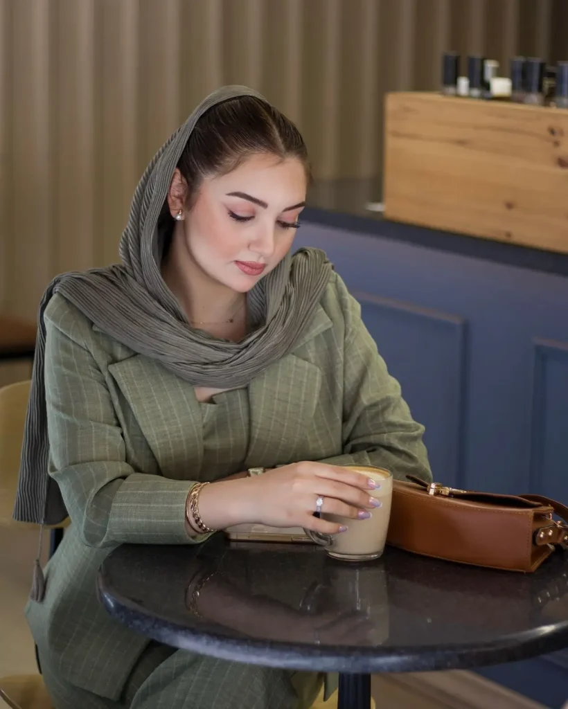 عکس پروفایل زنانه خاص برای پیج شخصی