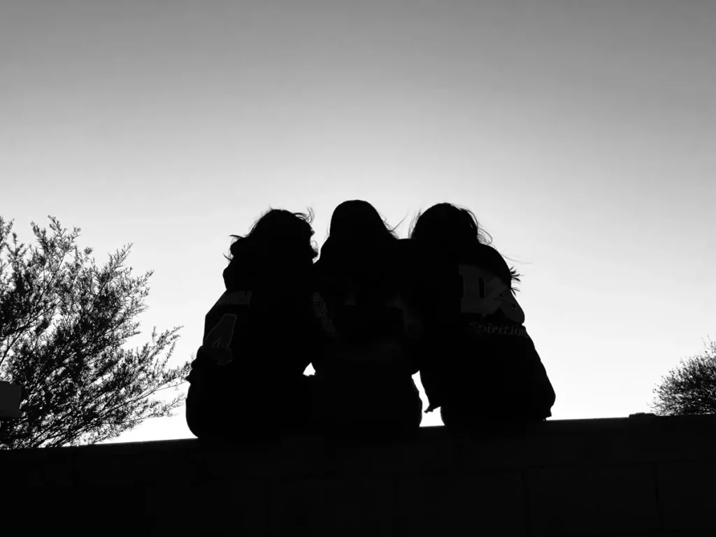 عکس پروفایل سه نفره دوستانه دخترانه برای اینستا