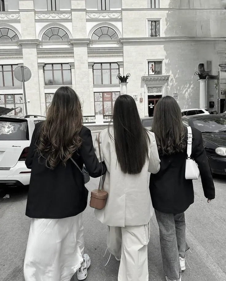 عکس پروفایل سه نفره دخترانه از پشت