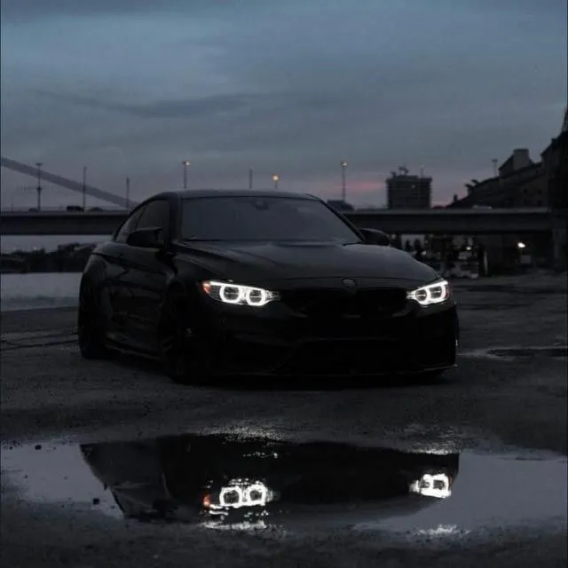 عکس BMW برای پروفایل