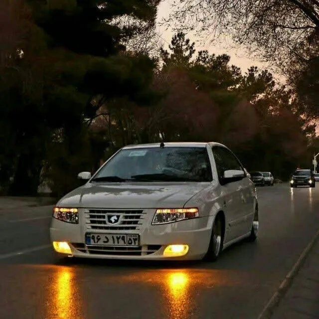 عکس پروفایل ماشین ایرانی در جاده