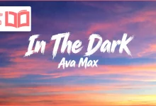 متن و ترجمه آهنگ In The Dark از Ava Max