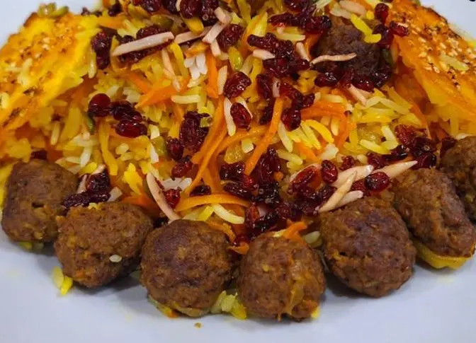 مواد لازم برای تهیه هویج پلو با زرشک
