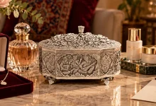 هدیه برای همسر زن