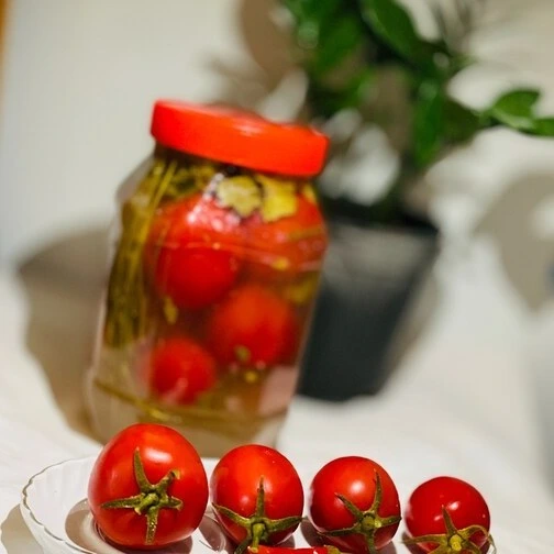 مواد لازم برای تهیه گوجه‌شور سریع
